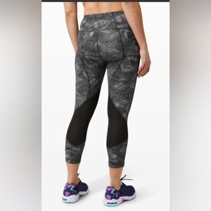 lululemon Pace Rival High Rise Cropped Leggings Size 4 Like New!